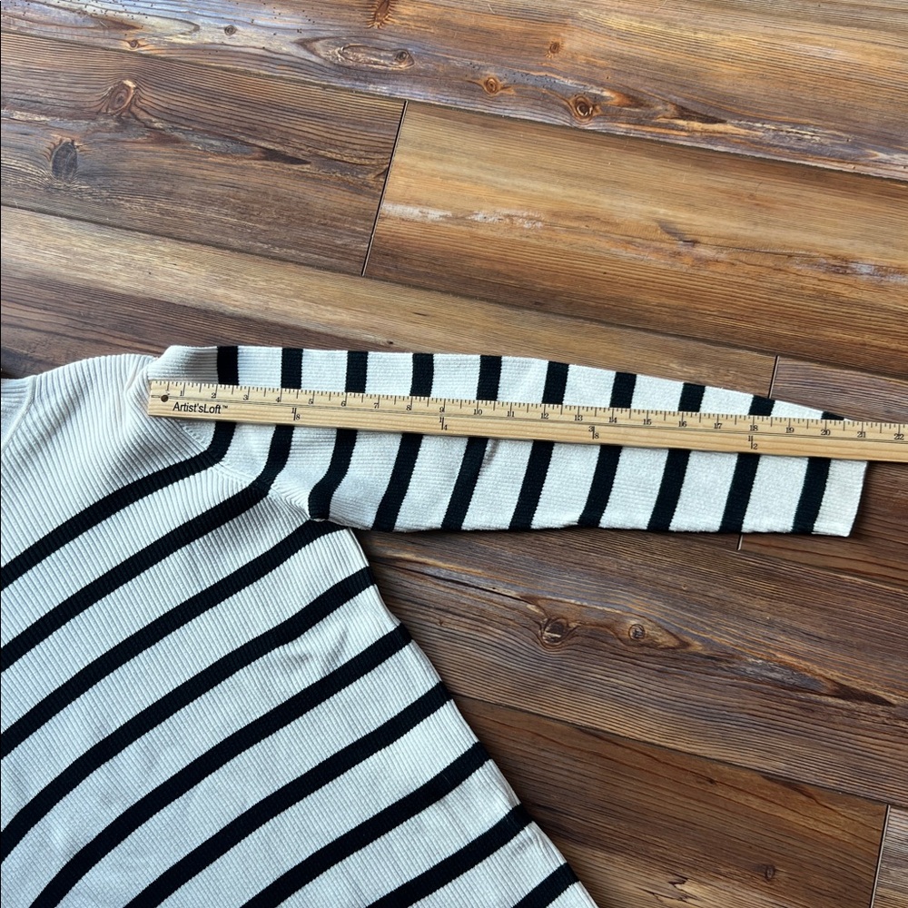 Ralph Lauren Black and Cream Striped Turtleneck Sweater - Picture 9 of 9